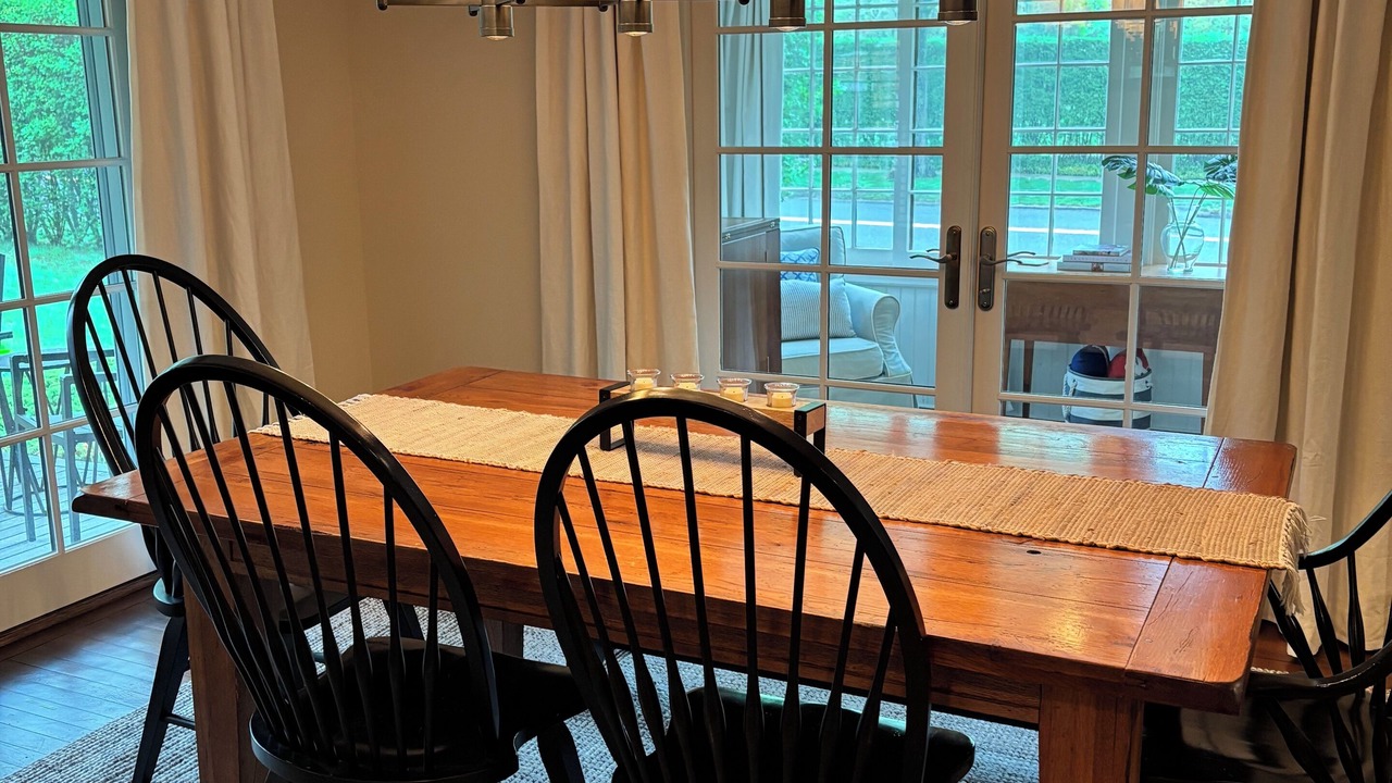 Photo of Livingroom in Village of East Hampton