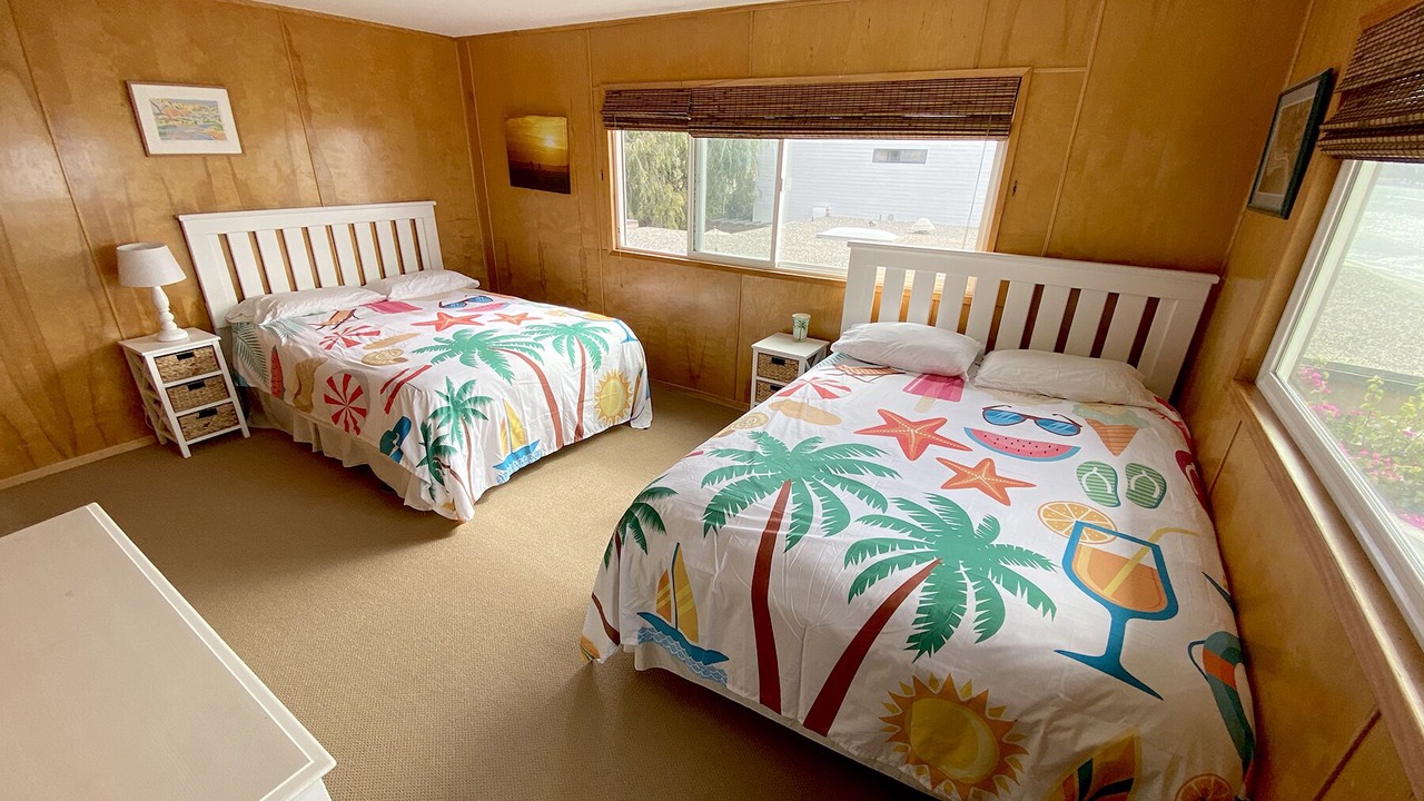 Photo of Bedroom in Faria Beach