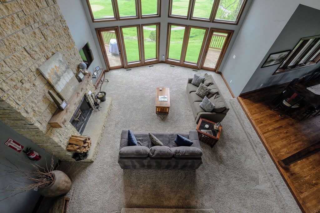 Photo of Livingroom in The Galena Territory