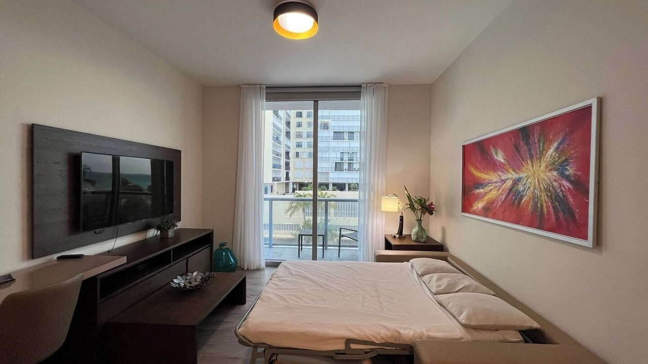 Photo of Bedroom in Hollywood