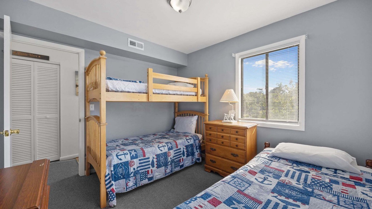 Photo of Bedroom in Carolina Dunes