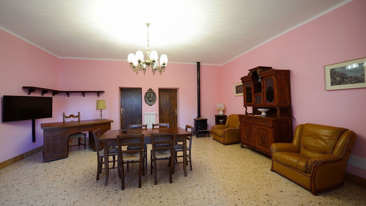 Photo of Others in Perignano
