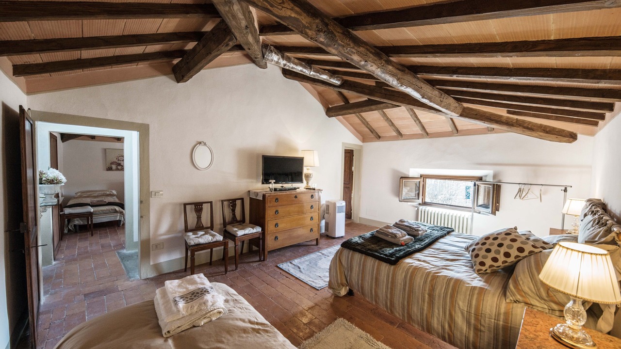 Photo of Bedroom in Lari