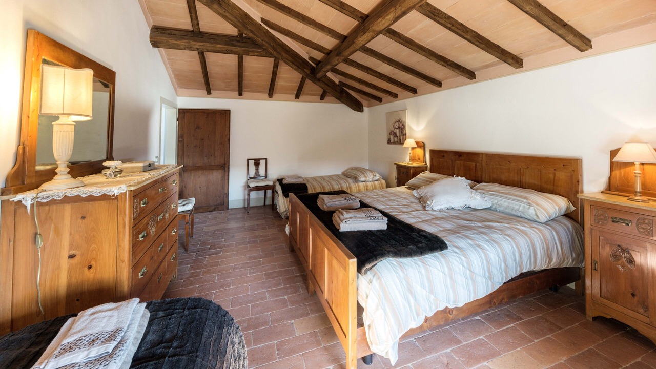 Photo of Bedroom in Lari