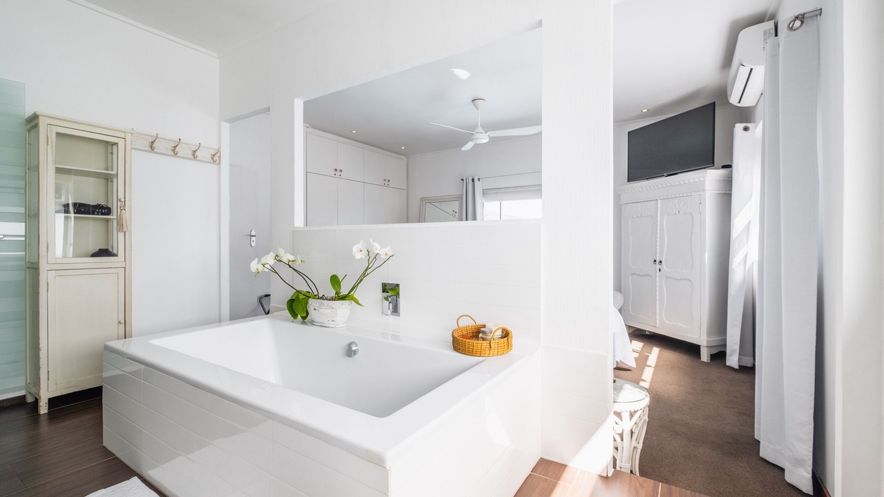 Photo of Bathroom in Camps Bay