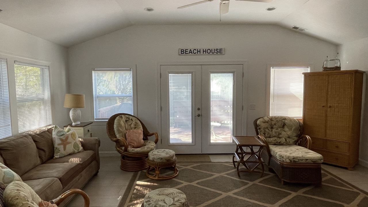 Photo of Livingroom in Isle of Palms
