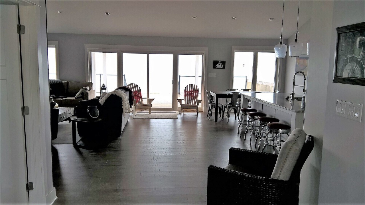 Photo of Livingroom in Montague
