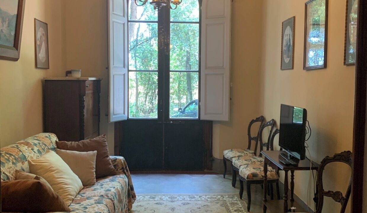 Photo of Livingroom in Lari