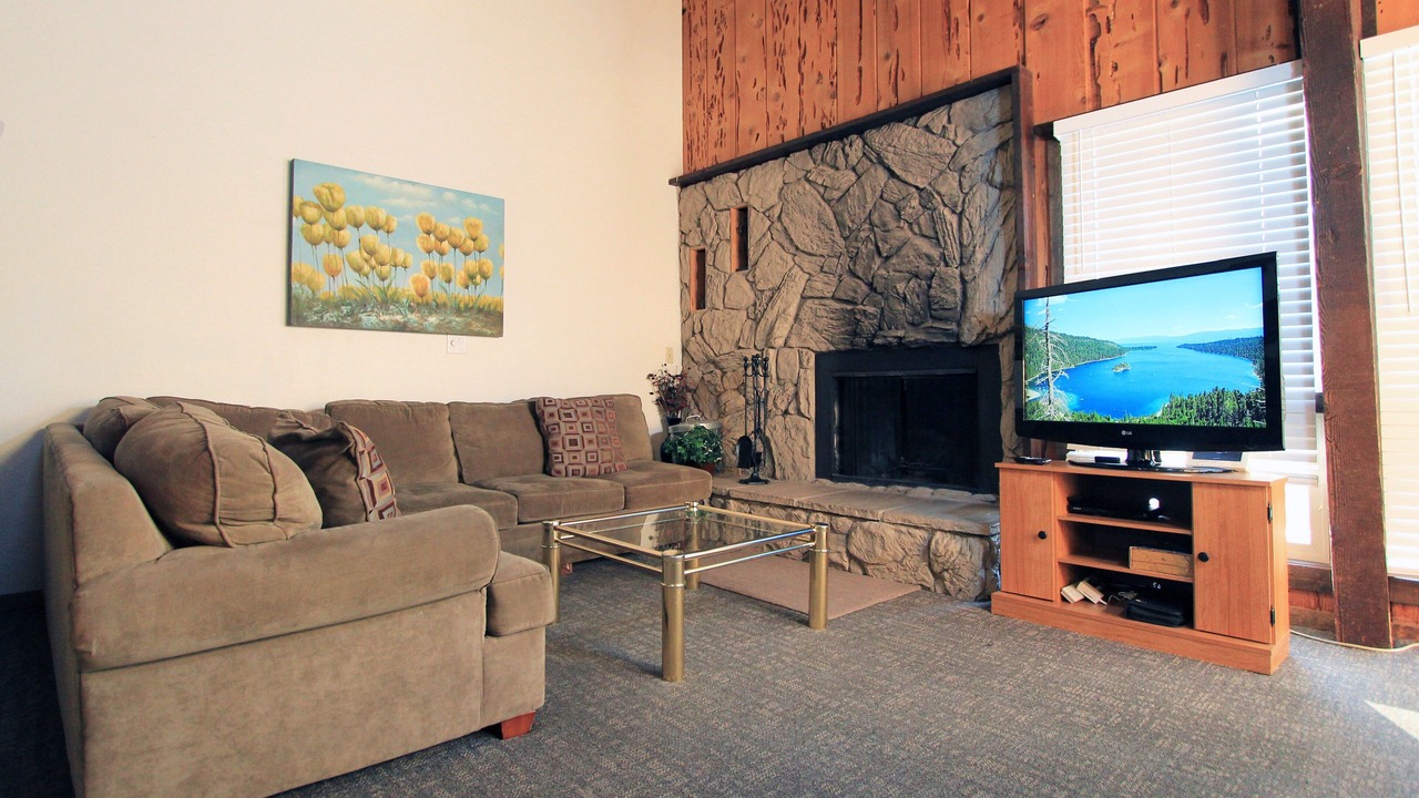 Photo of Livingroom in Tahoe Village