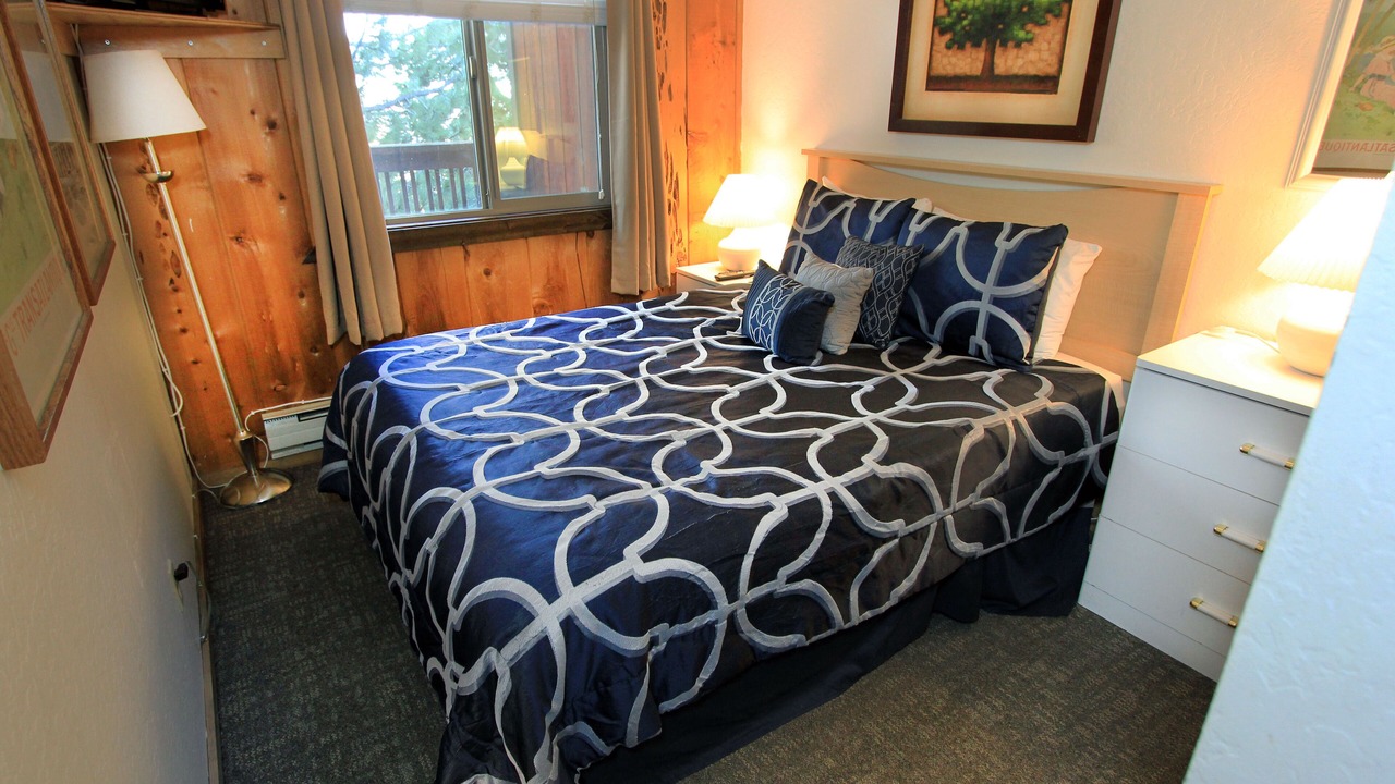 Photo of Bedroom in Tahoe Village