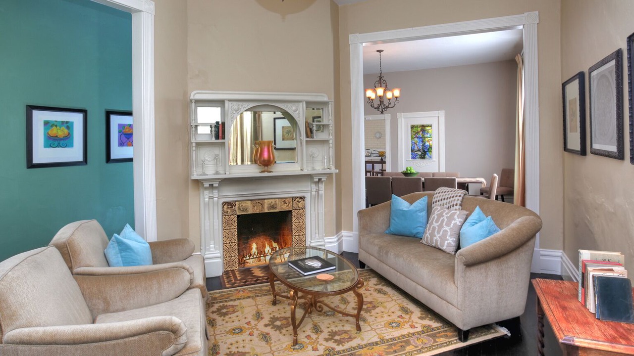 Photo of Livingroom in Oak Park