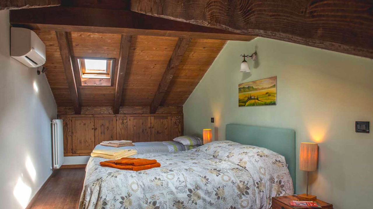 Photo of Bedroom in Oriolo dei Fichi