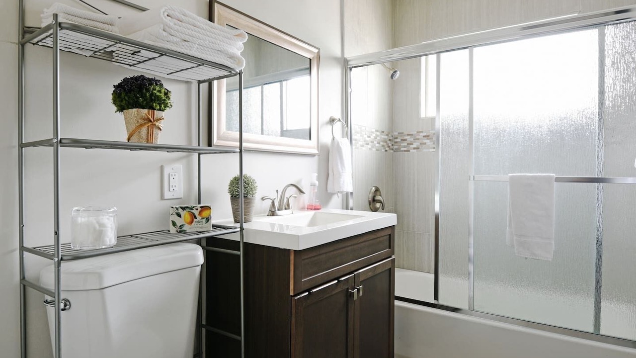 Photo of Bathroom in Washington Culver