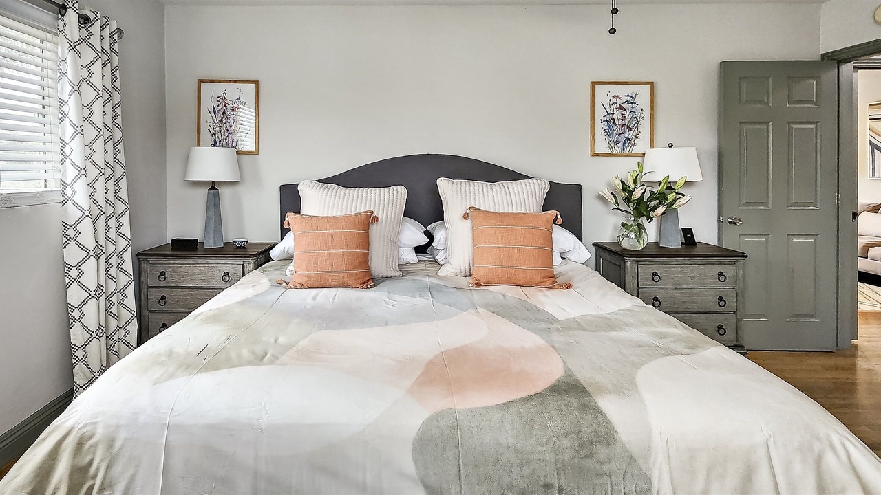 Photo of Bedroom in Washington Culver