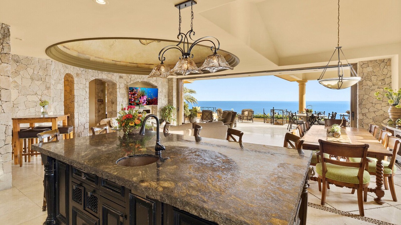 Photo of Others in Pedregal