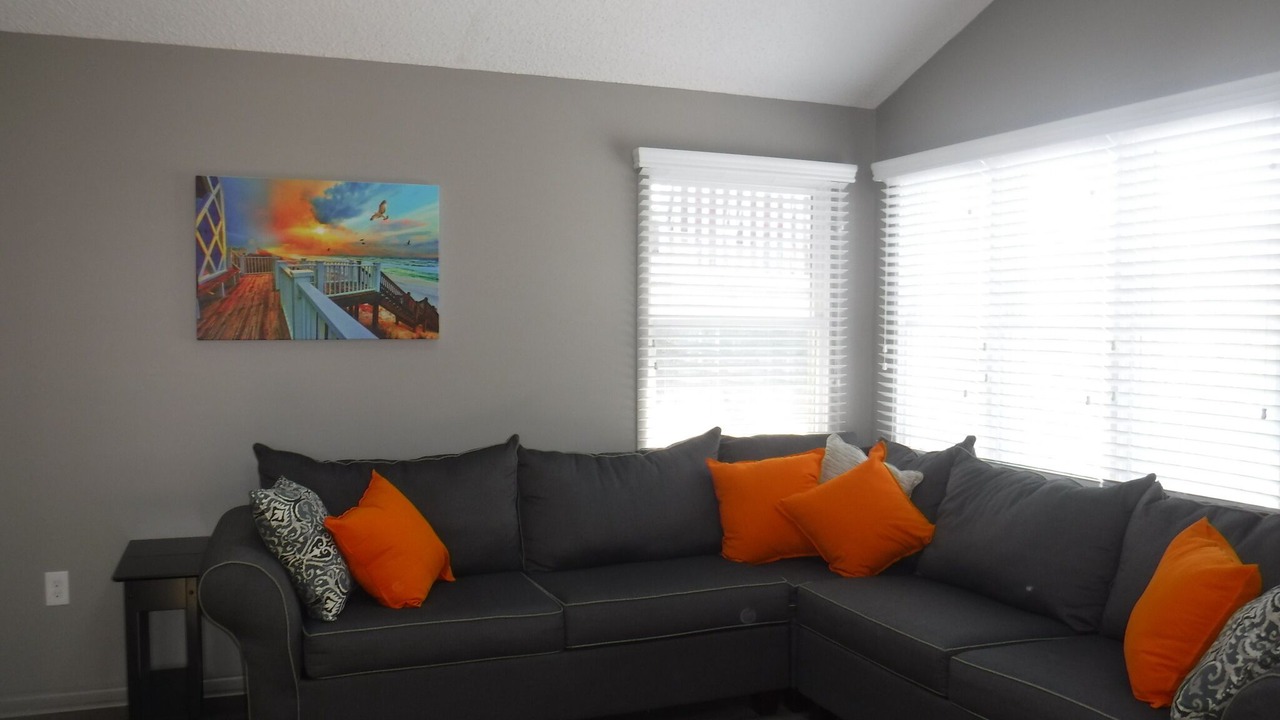 Photo of Livingroom in North End