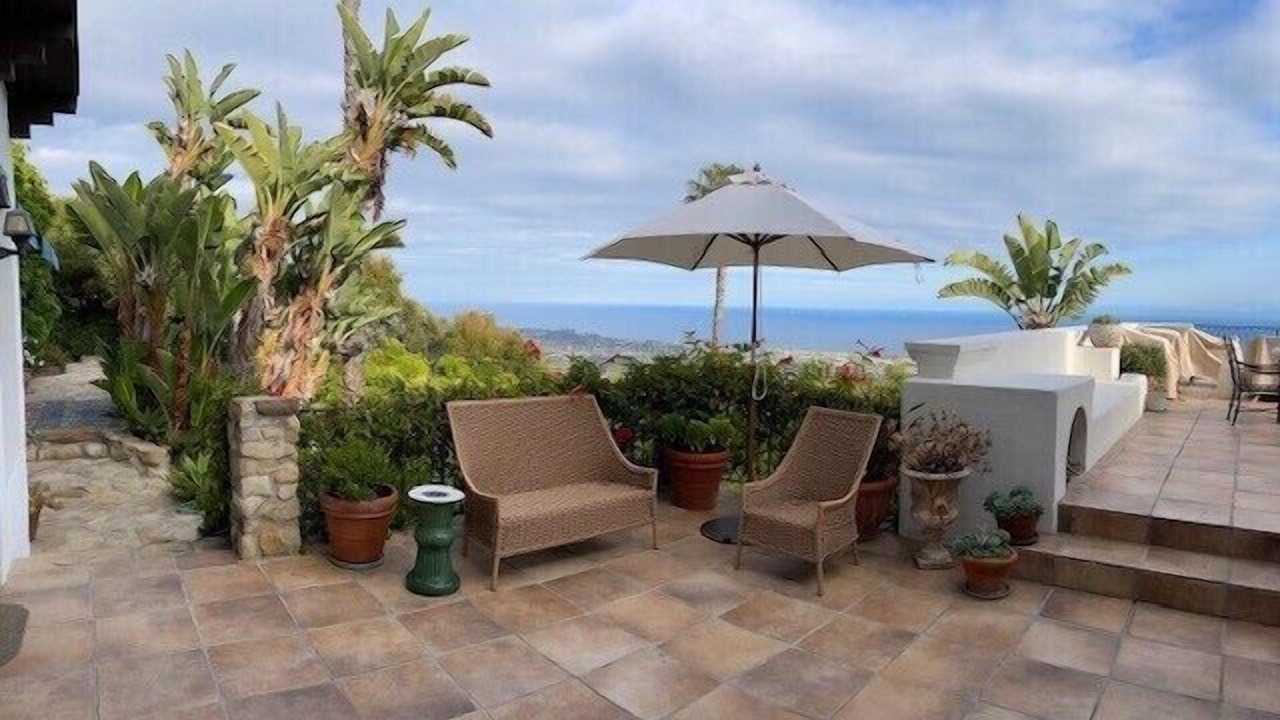 Photo of Patio Balcony in Upper Riviera