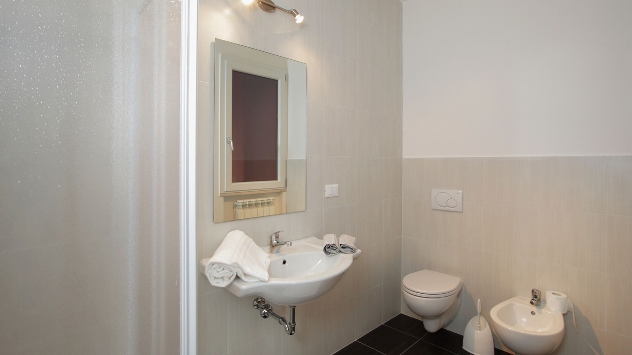 Photo of Bathroom in Urbino
