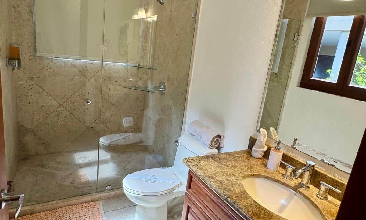Photo of Bathroom in Playa Hermosa