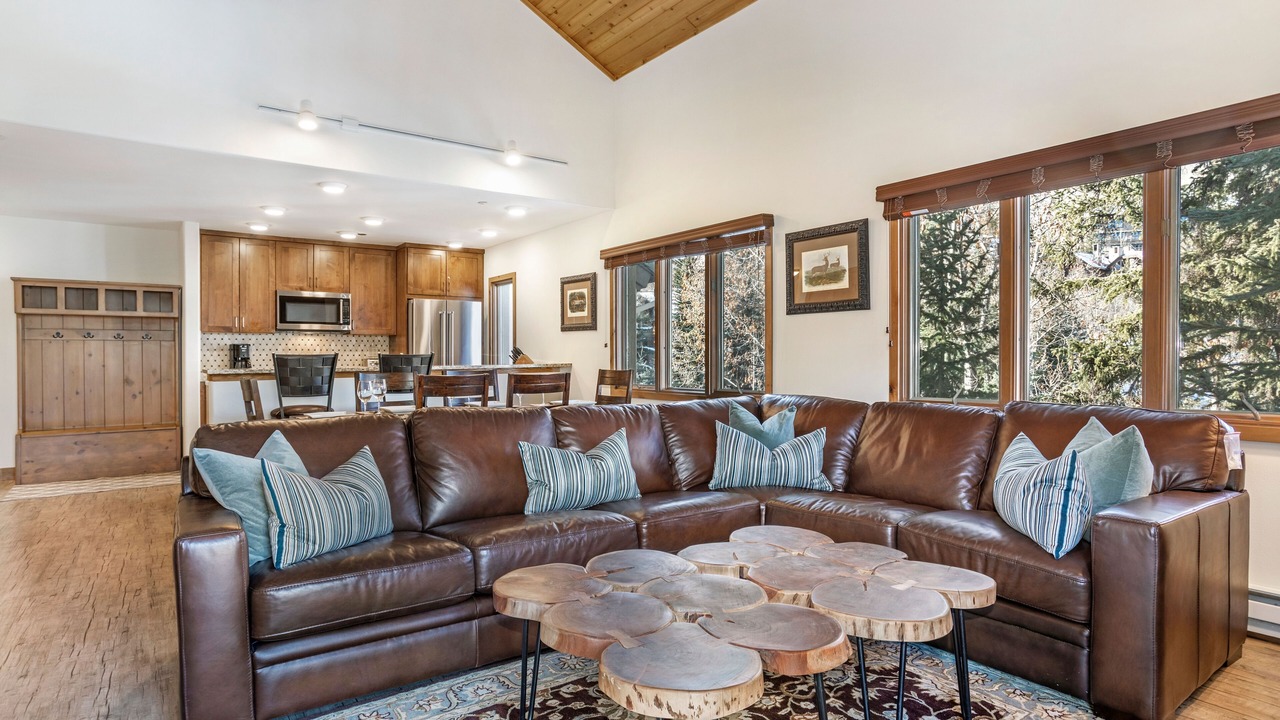 Photo of Livingroom in Beaver Creek
