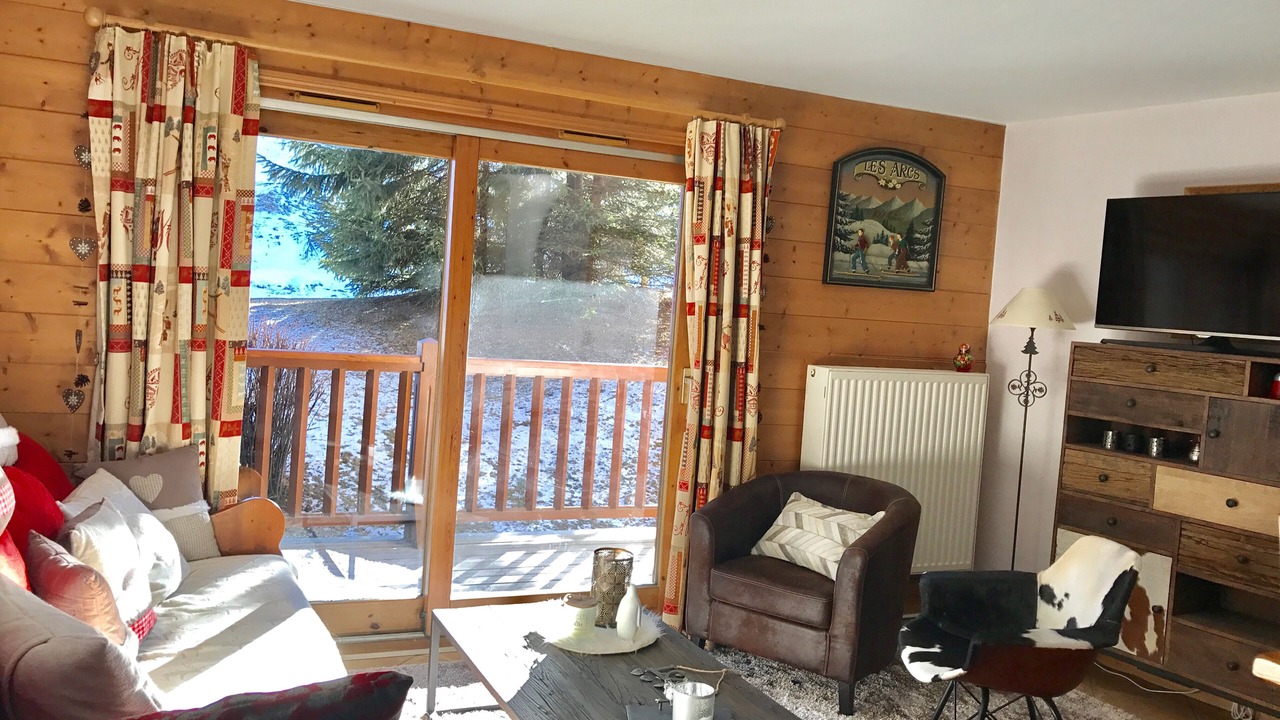 Photo of Livingroom in Arc-1800