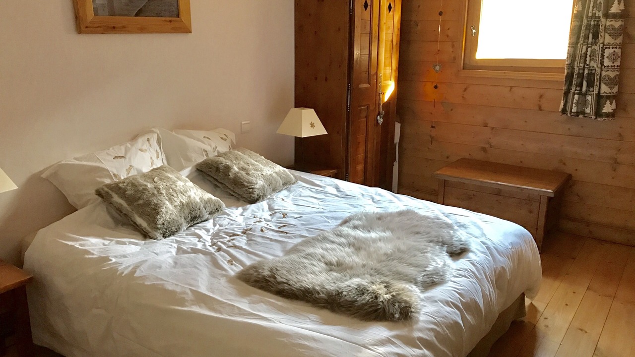 Photo of Bedroom in Arc-1800