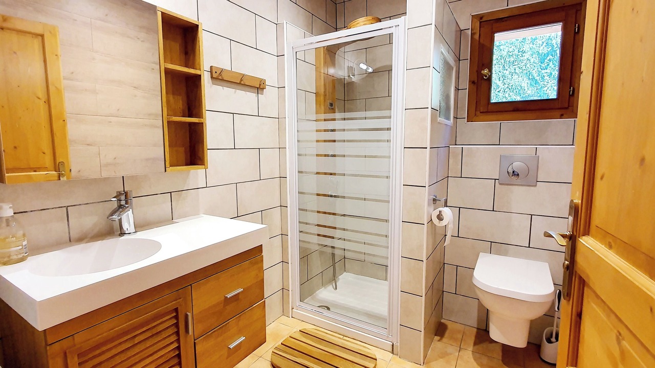 Photo of Bathroom in Notre-Dame-de-Bellecombe
