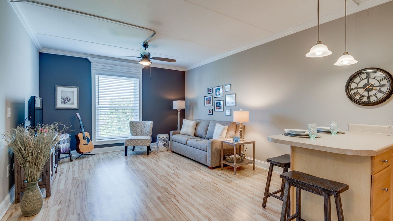 Photo of Bedroom in Music Row