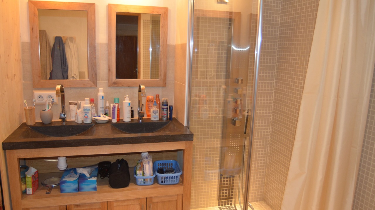 Photo of Bathroom in Seez