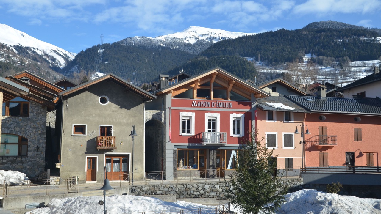 Photo of Outdoor in Seez