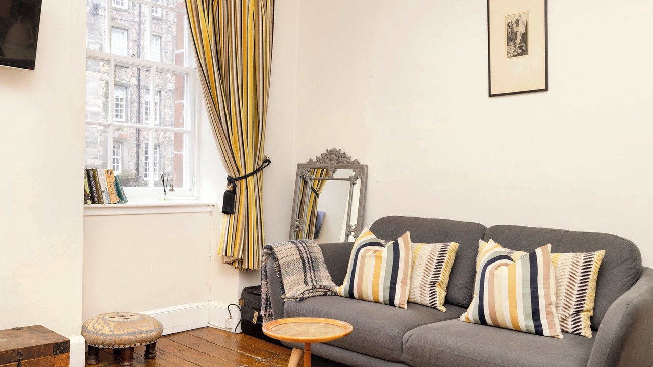 Photo of Livingroom in Old Town