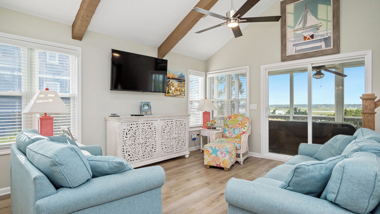 Photo of Bedroom in Oak Island