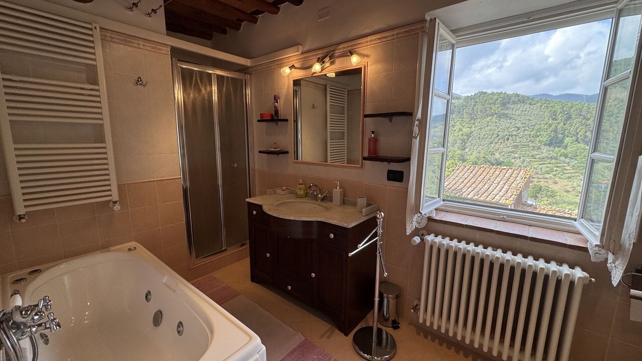 Photo of Bathroom in Castelvecchio