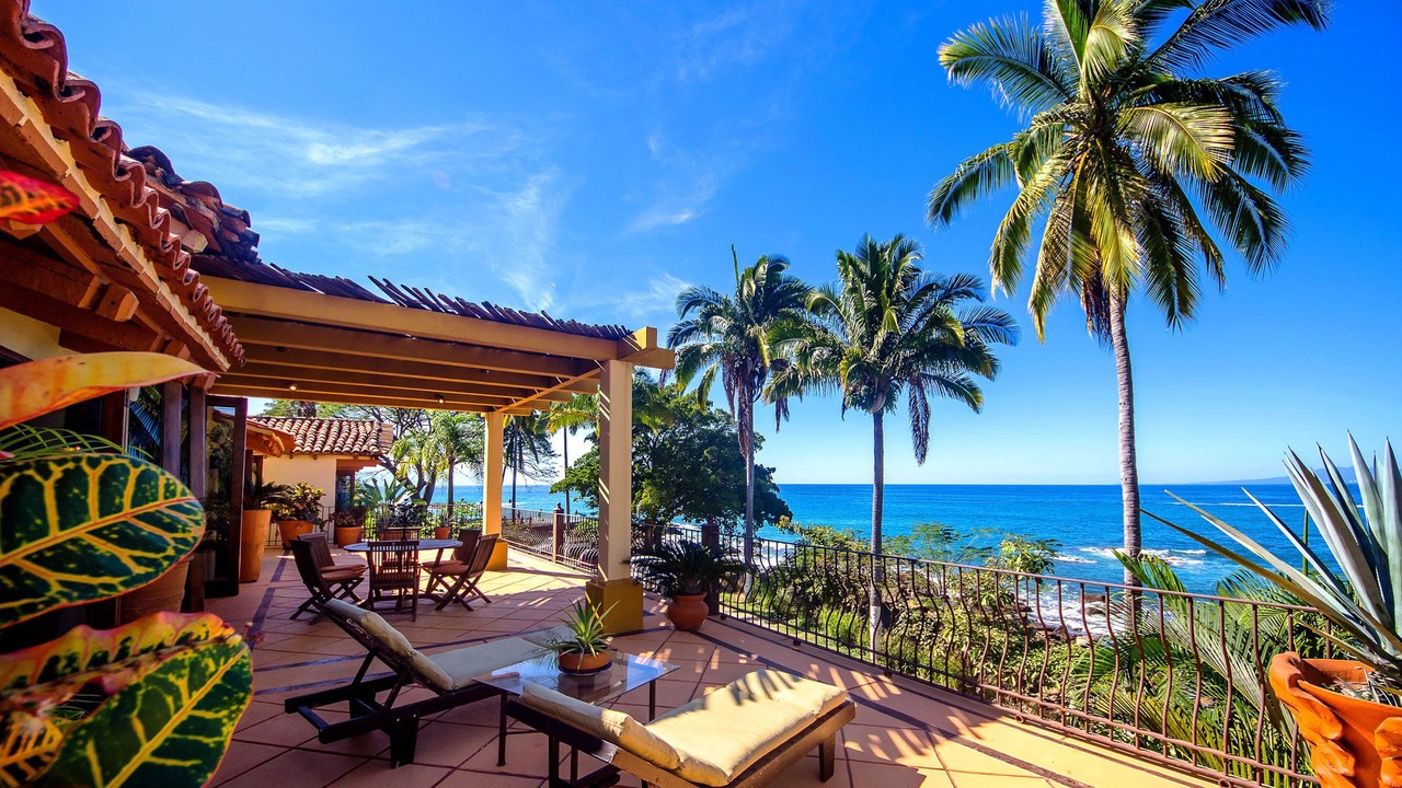 Photo of Patio Balcony in Romantic Zone