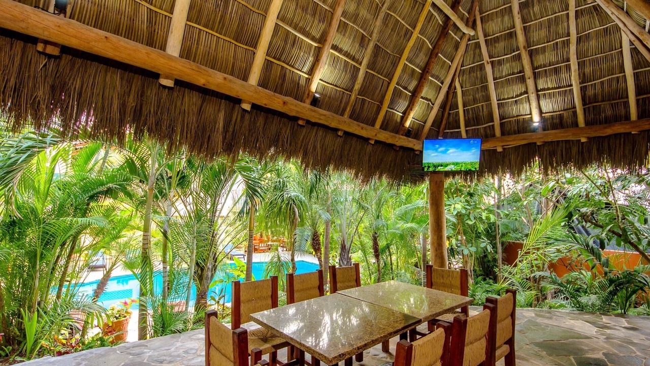 Photo of Outdoor in Romantic Zone