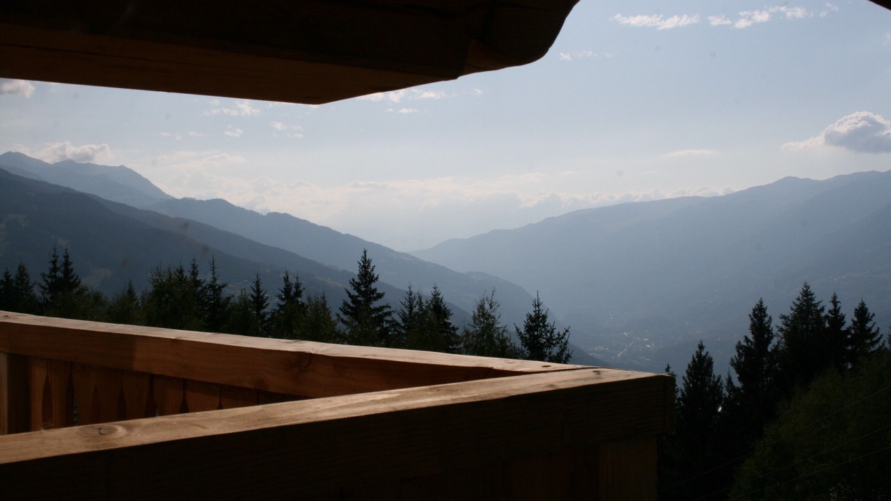 Photo of Outdoor in Arc-1800