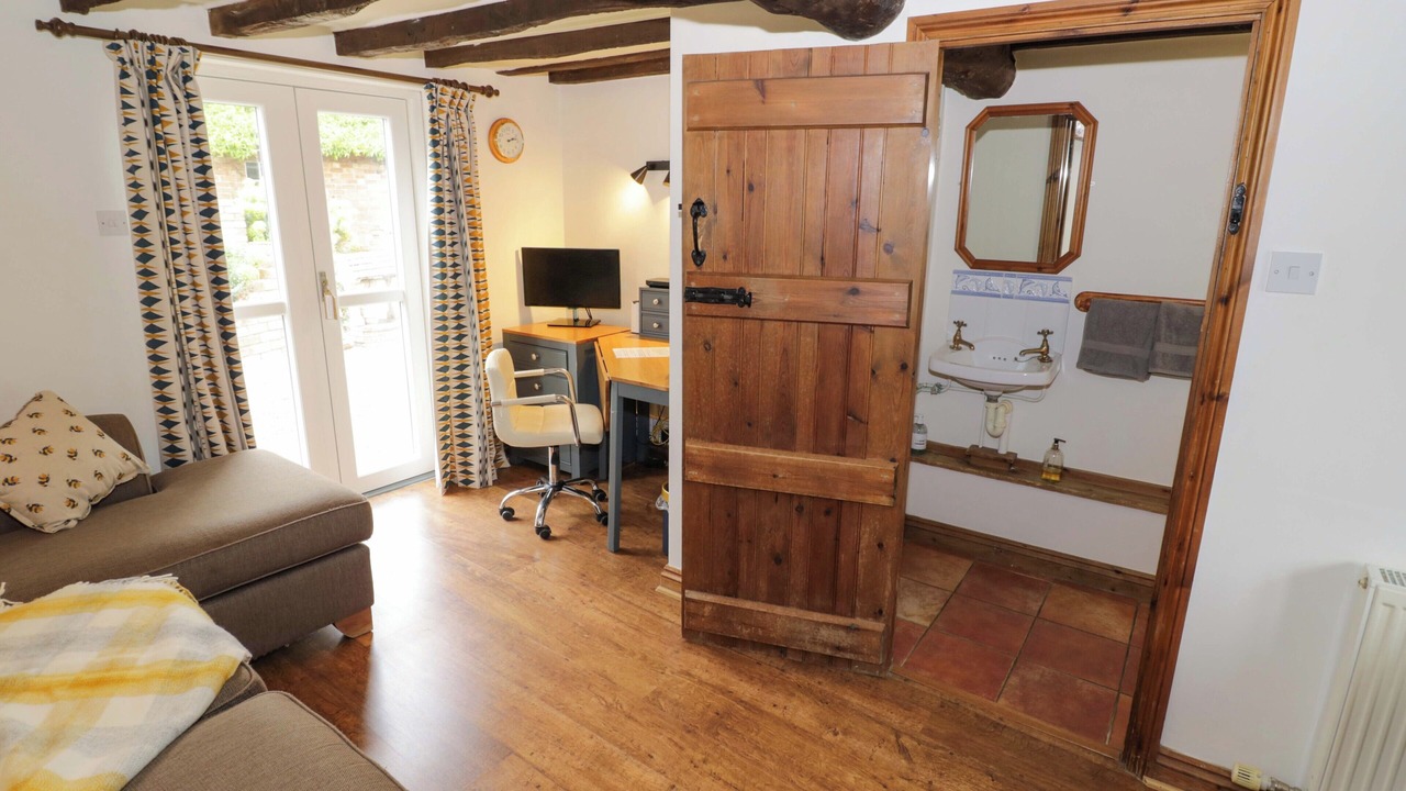 Photo of Livingroom in Quedgeley