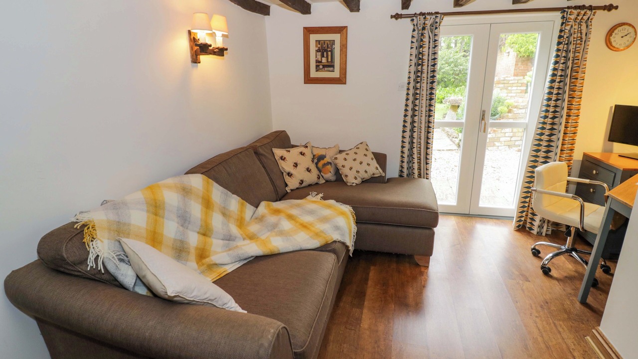 Photo of Livingroom in Quedgeley