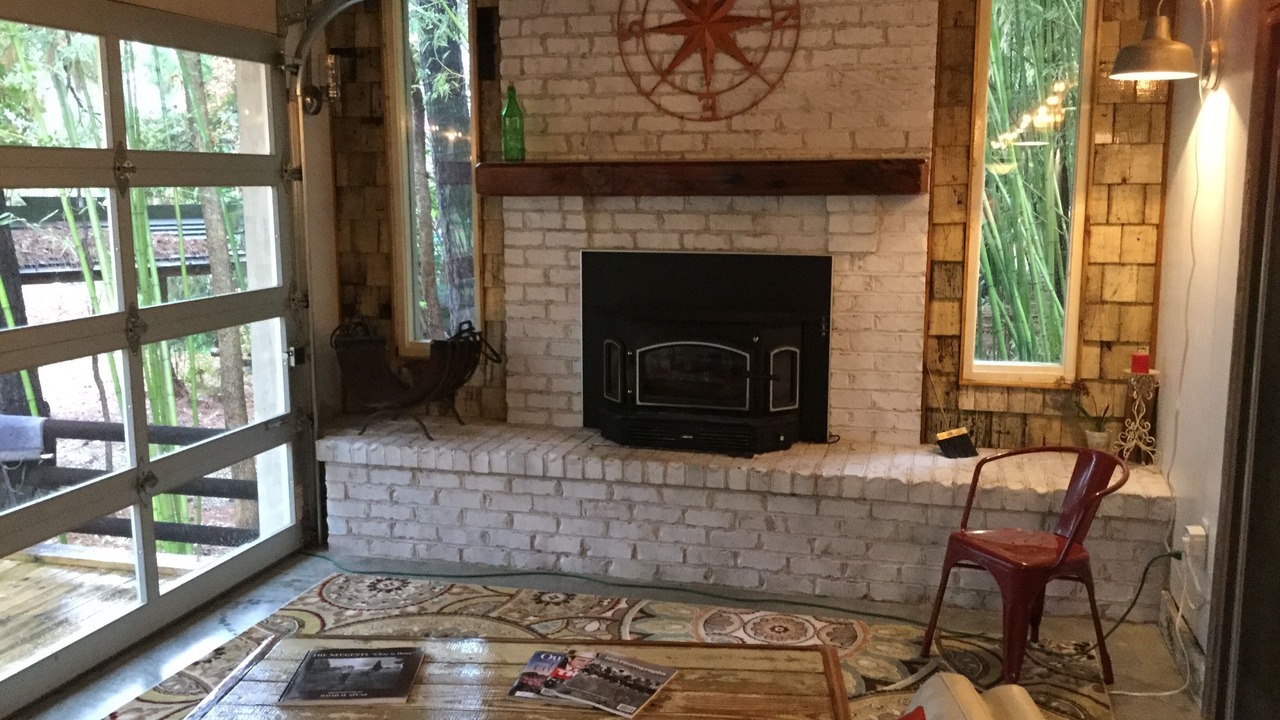 Photo of Livingroom in Burlington