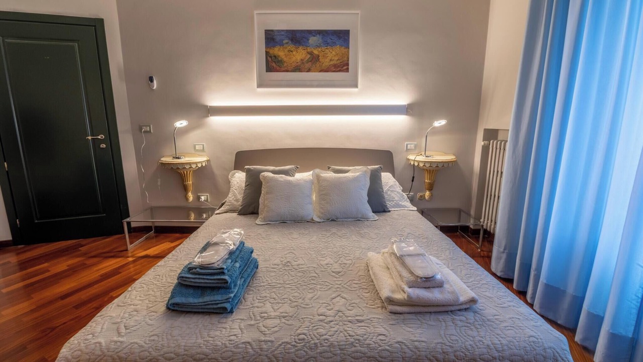 Photo of Bedroom in Parma City Centre