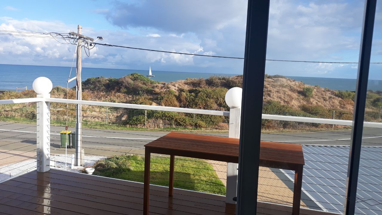 Photo of Outdoor in Halls Head