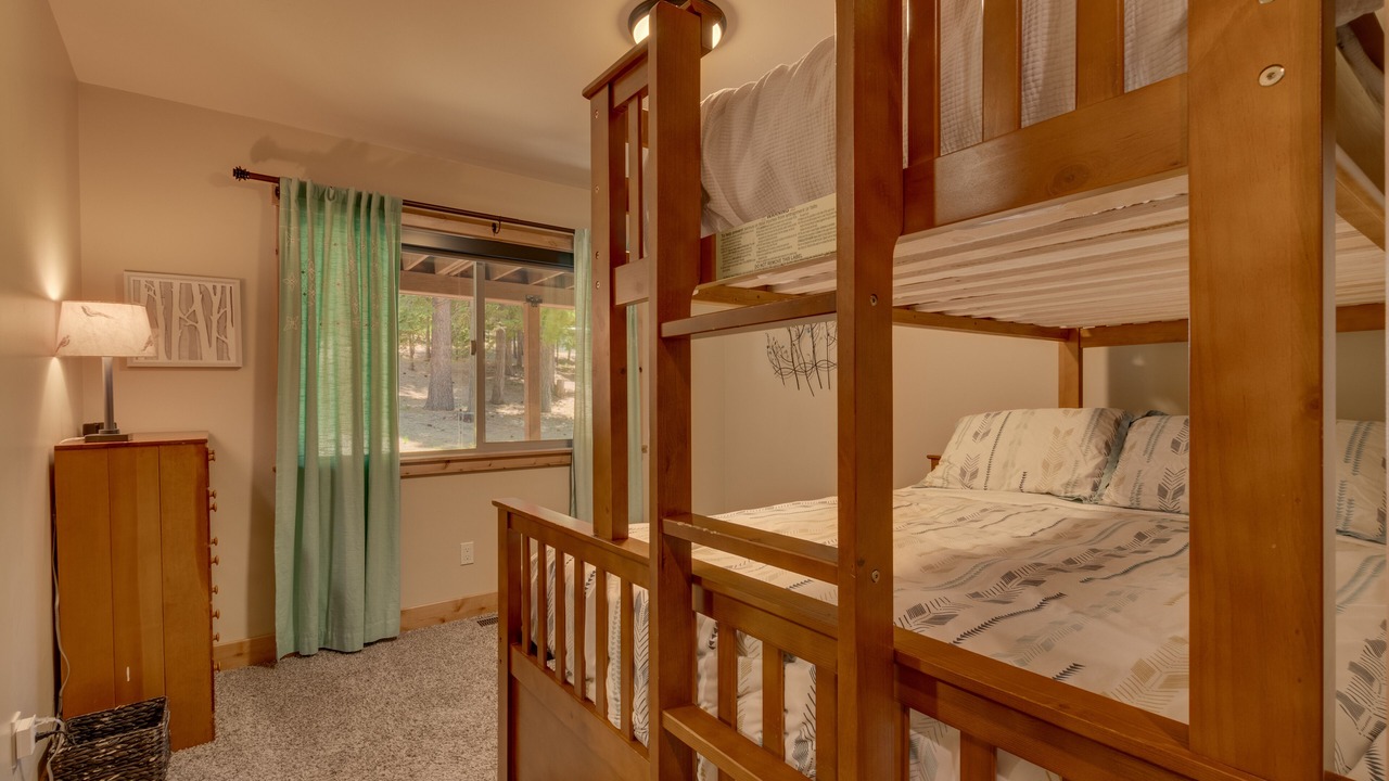 Photo of Bedroom in Pioneer Trail