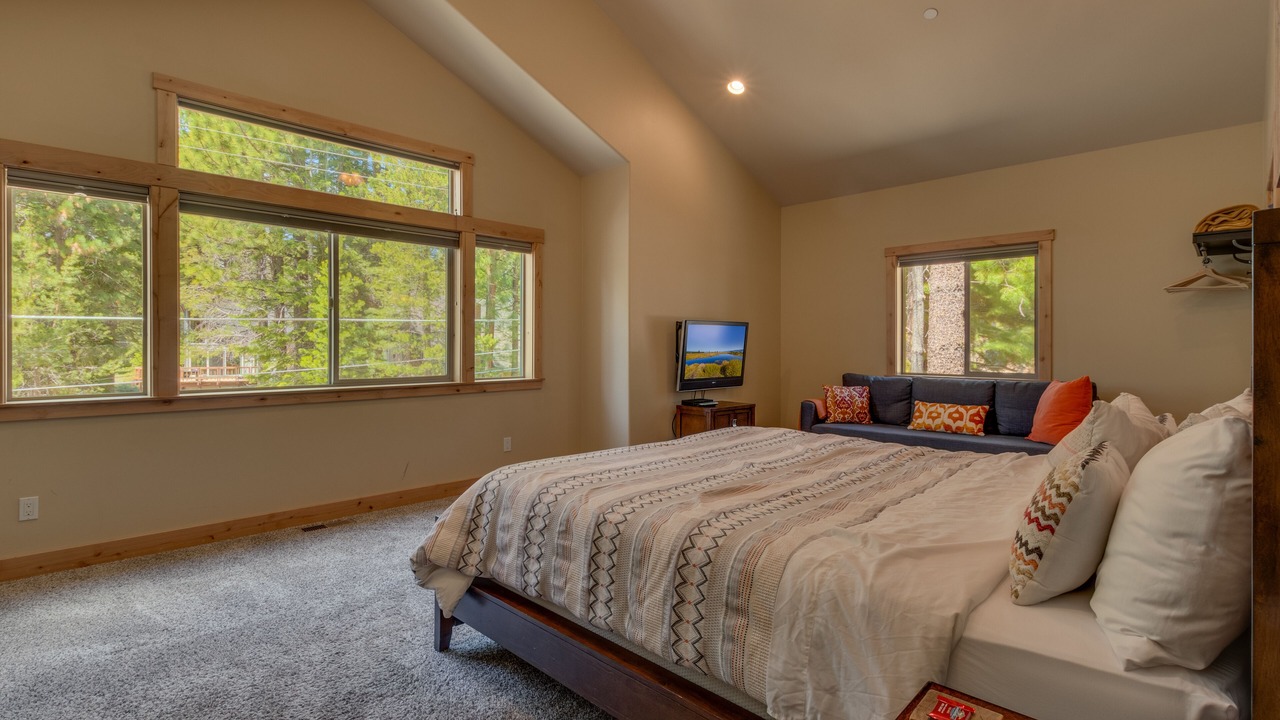 Photo of Bedroom in Pioneer Trail
