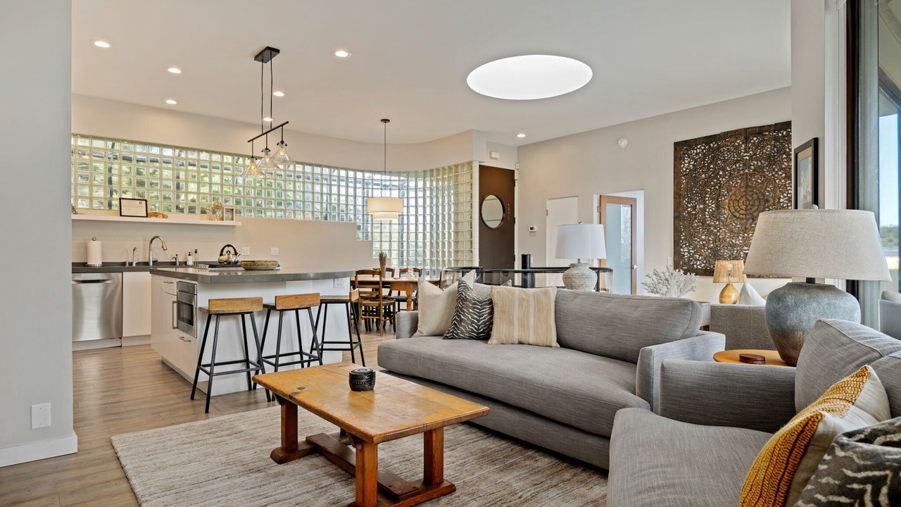 Photo of Livingroom in Padaro Lane