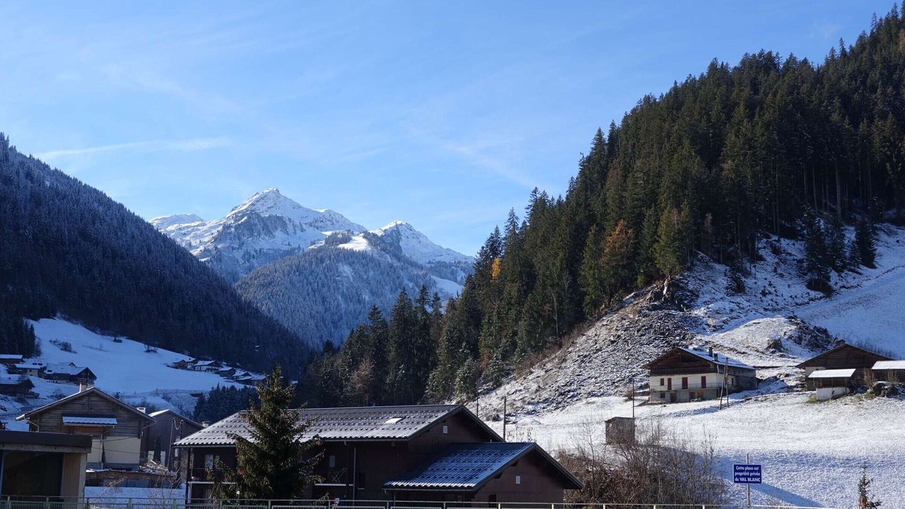 Photo of Others in Areches