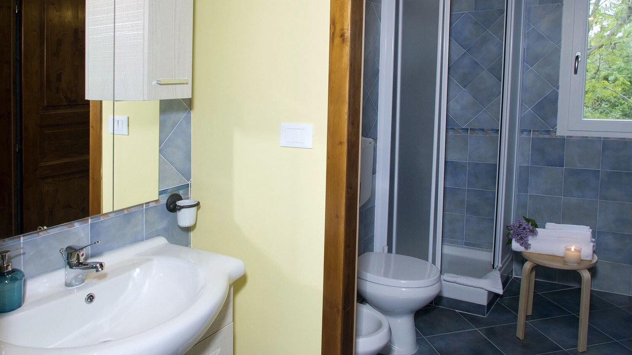 Photo of Bathroom in Farne