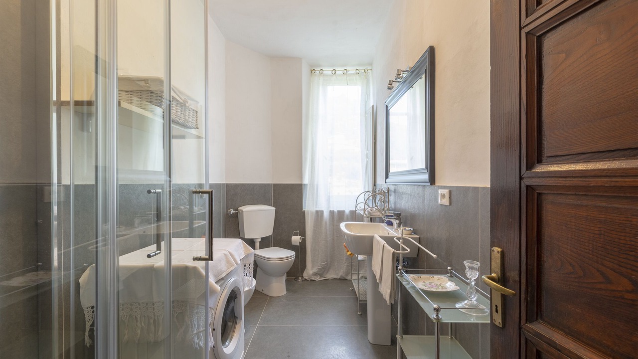 Photo of Bathroom in Londa