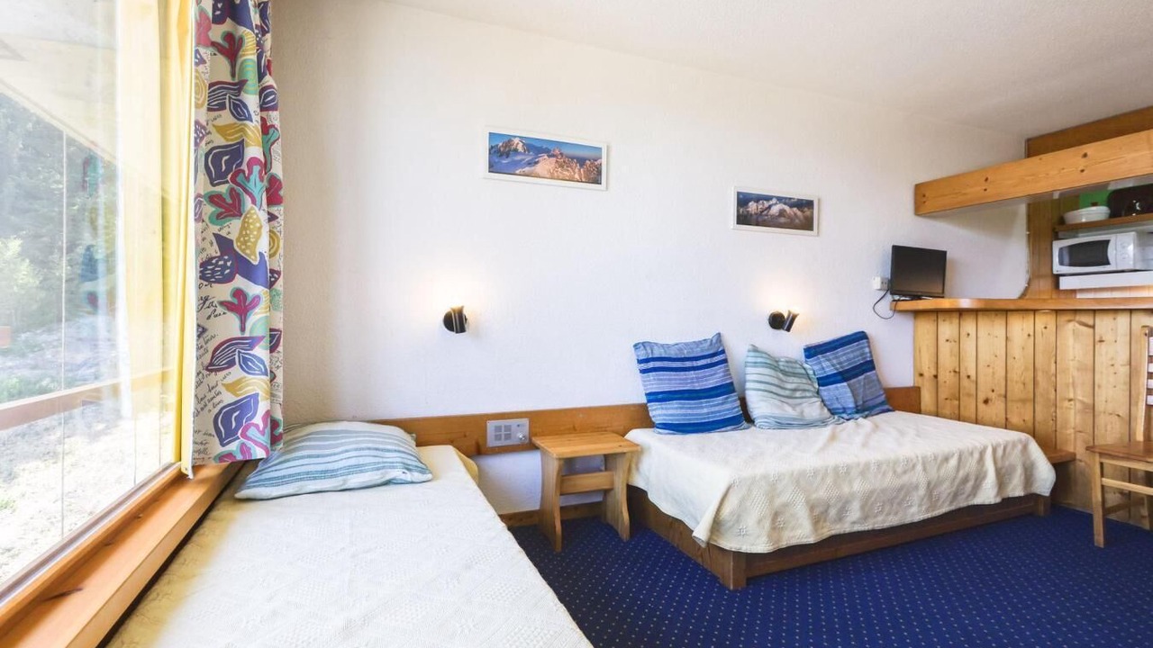 Photo of Bedroom in Arc-1800