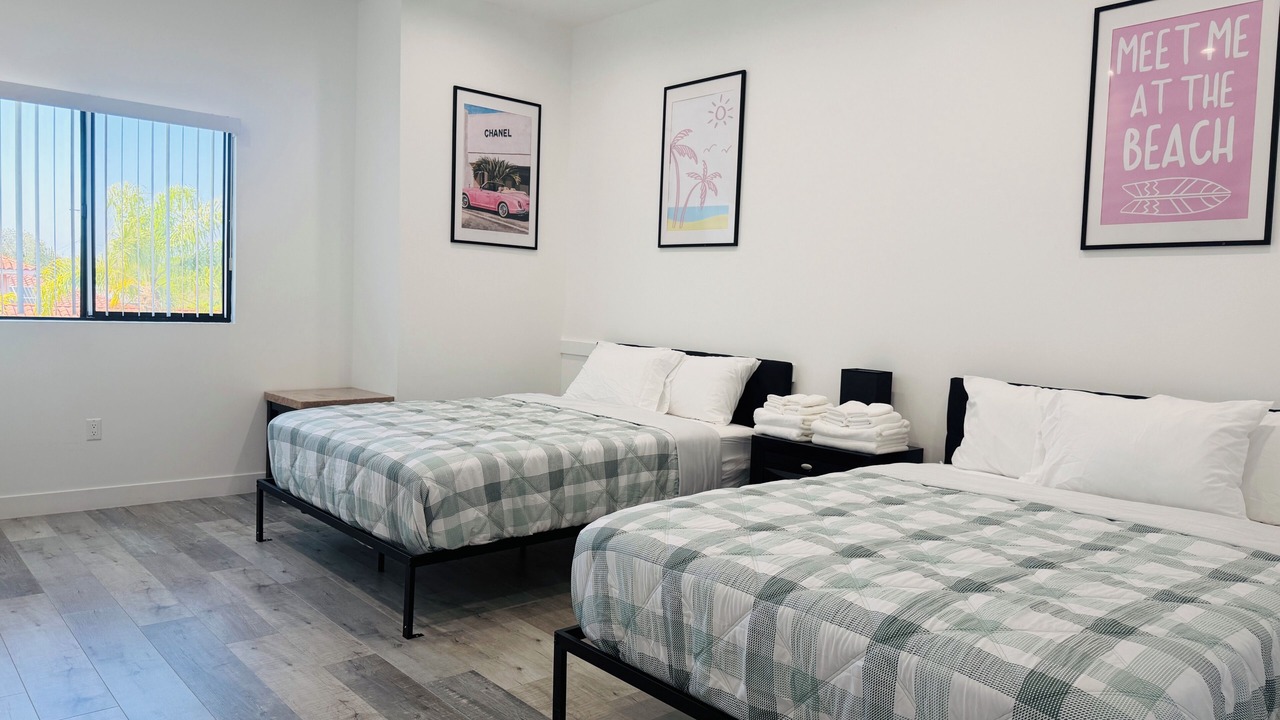Photo of Bedroom in Midway City