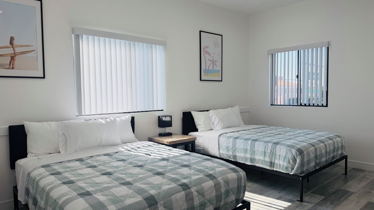 Photo of Bedroom in Midway City